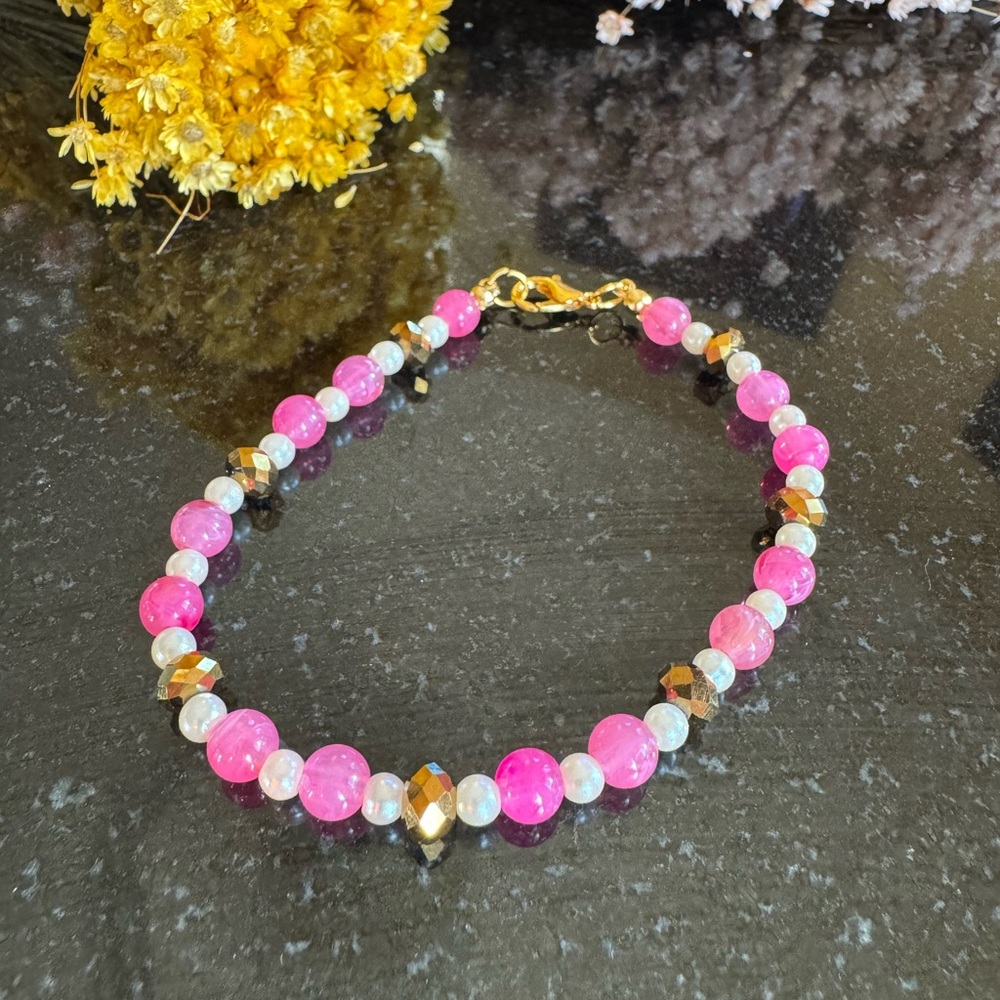 NWT Pink and crystal Gold Beaded Anklet / Bracelet